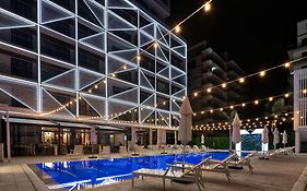 Nyota Hotel & Conference Center